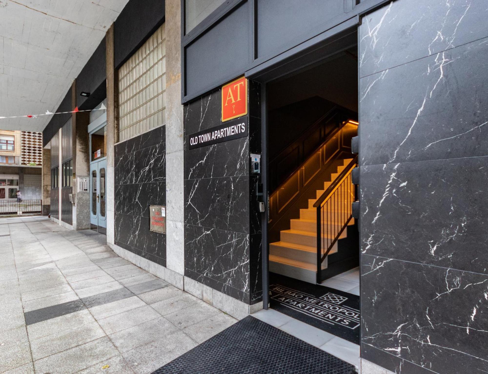 Old Town Apartments By Staynnapartments Bilbao Exterior photo